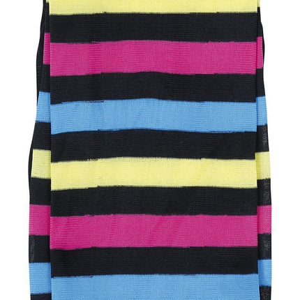 Säärystimet raidallinen tyttö