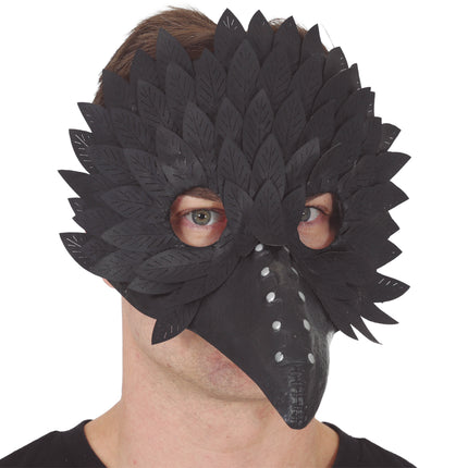 Halloween-naamio, musta, lintujen höyheniä