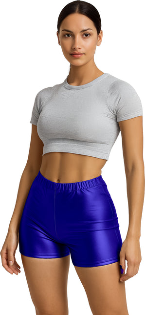 Siniset shortsit metalliset