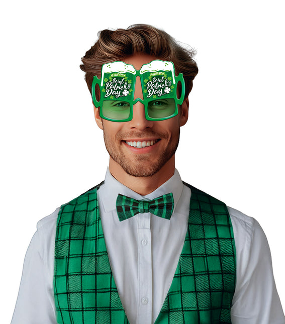 Pyhän Patrickin päivän lasit olutta