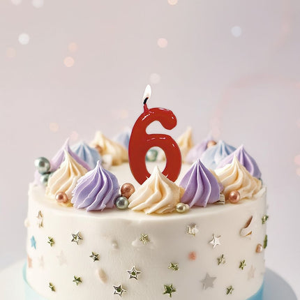 Punainen kynttilä 6 vuotta 5.5cm