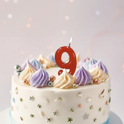 Punainen kynttilä 9 vuotta 5.5cm