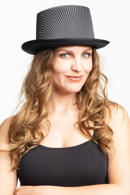 Pitkä hattu Musta raidallinen satiini
