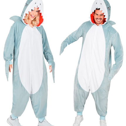 Hai haalarihaalari hupulla