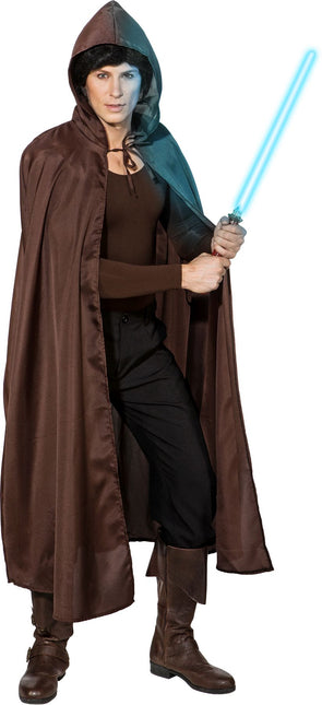 Ruskea viitta hupulla