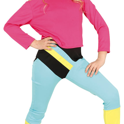 Urheilija puku tyttö