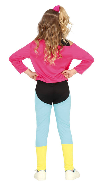 Urheilija puku tyttö