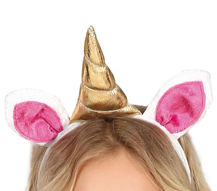 Yksisarvinen puku tyttö