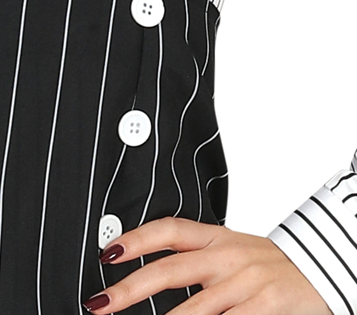 Gangsteri puku naiset