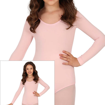 Tanssiva puku vaaleanpunainen tyttö