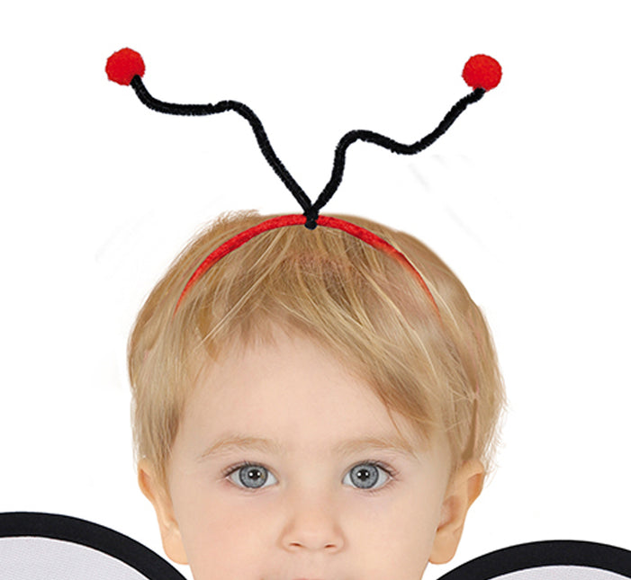 Leppäkerttu pikkulapsi puku tyttö