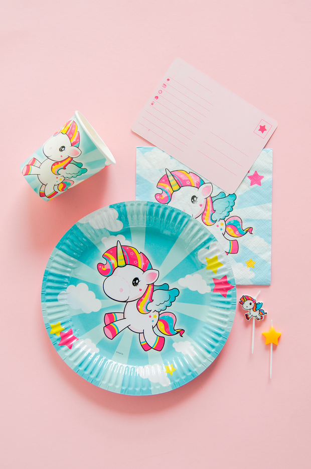 <h2>Lastenjuhlat</h2>