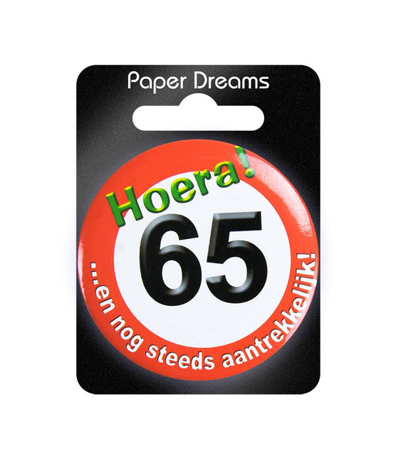 Button 65 Jaar Verkeersbord 5,5cm van Paper Dreams koop je bij Partywinkel