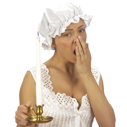 Valkohattuiset naiset