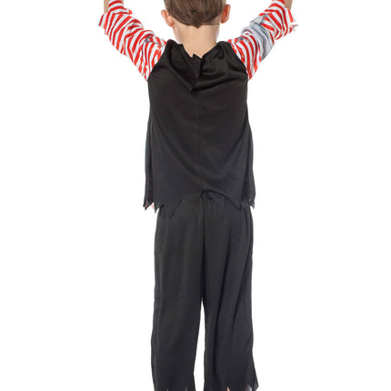 Merirosvo pukeutua asettaa poika