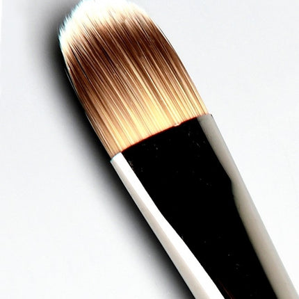 Musta Schmink Brush Flat nro.6