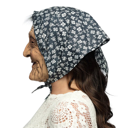 Alaston naamio vanha nainen