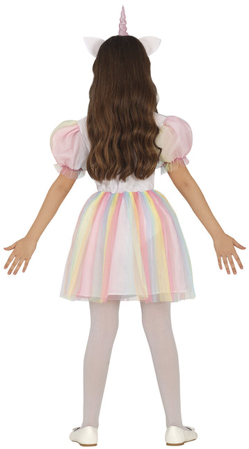 Yksisarvinen mekko tyttö