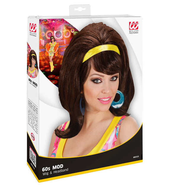 Ruskea peruukki muodikas