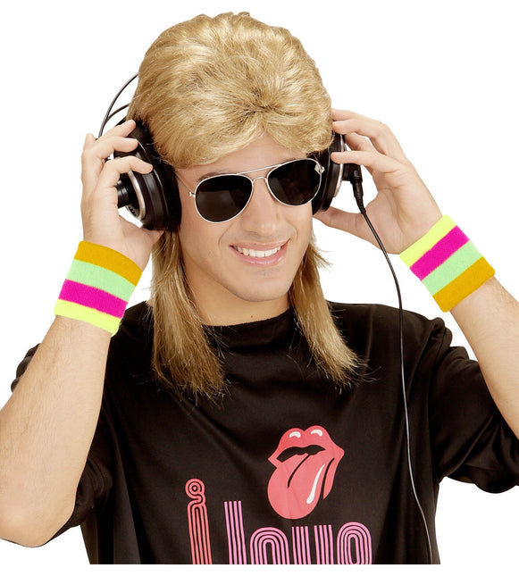 Värilliset rannekkeet