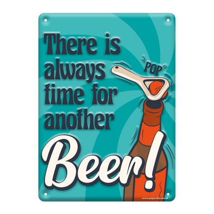 Metallinen merkki Aina on aikaa