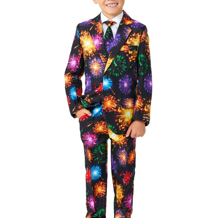 Puku ilotulitus lapsi