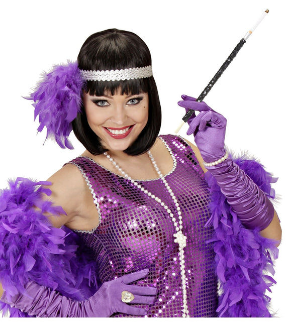 Musta savukkeen pidike