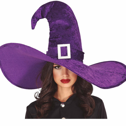 Violetti hattu noita Suuri