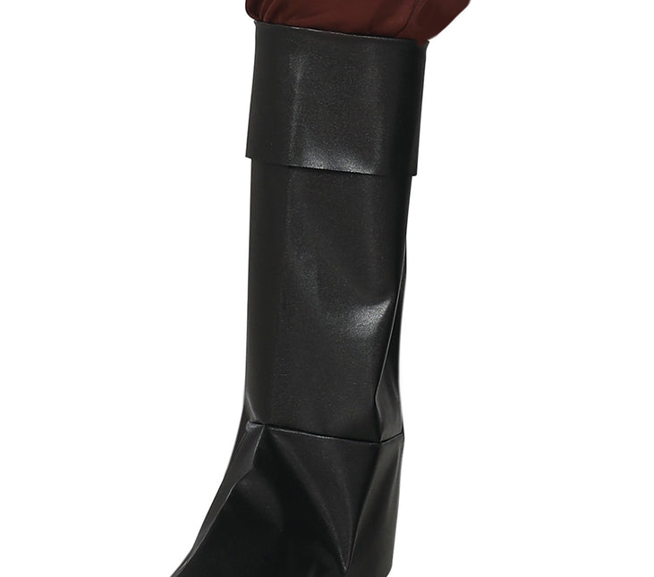 Merirosvopuku ruskea miehet