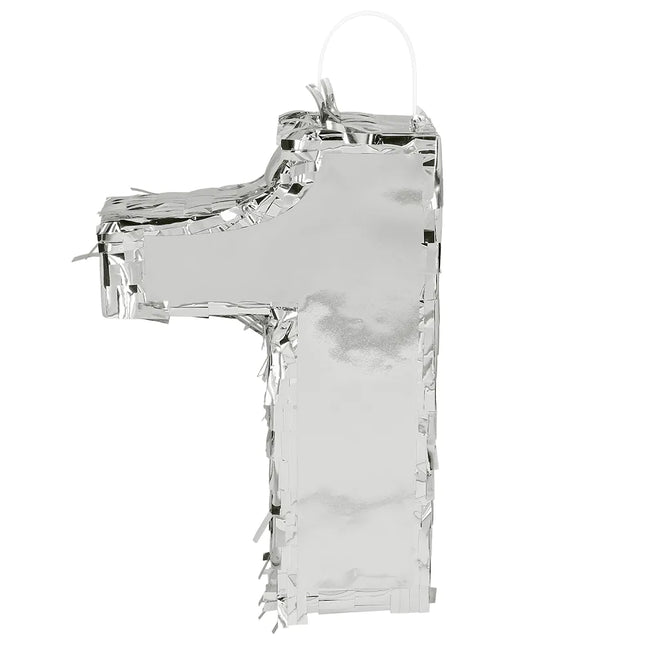 1 vuosi Pinata Hopea