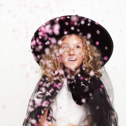 Musta Halloween viitta