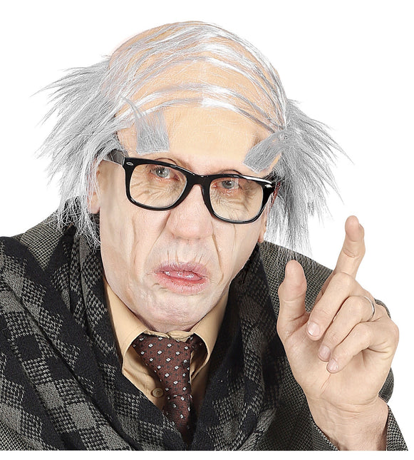 Peruukki vanha mies kulmakarvojen kanssa