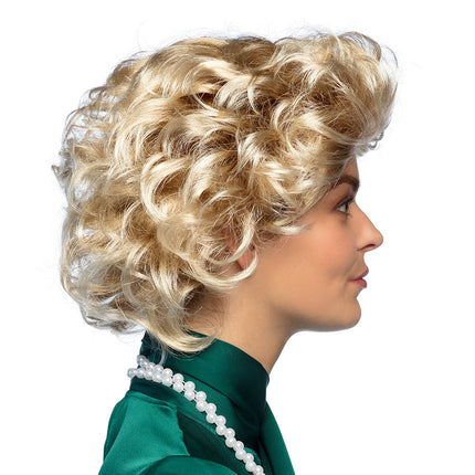 Vaalea peruukki lyhyt