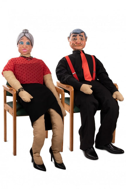 Täyttämällä nukke ylellisyyttä Sarah ja Abraham