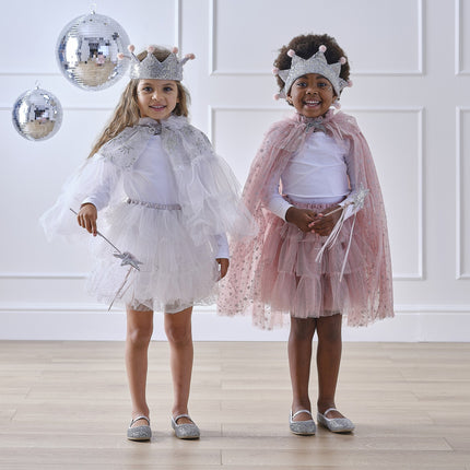 Vaaleanpunainen viitta tyttö tähdet