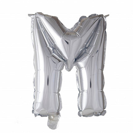 Folie Ballon Letter M Zilver 41cm met Rietje van WeFiesta koop je bij Partywinkel