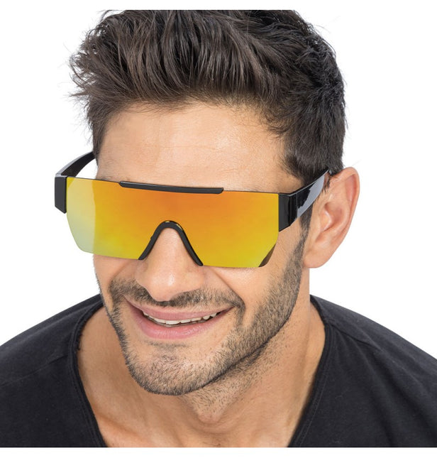 Kultaiset peilitehosteiset lasit - 15 cm x 15 cm x 5,2 cm