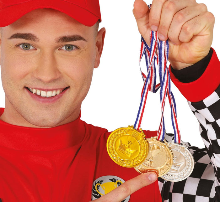 Gouden Medaille 7cm van Fiestas Guirca koop je bij Partywinkel