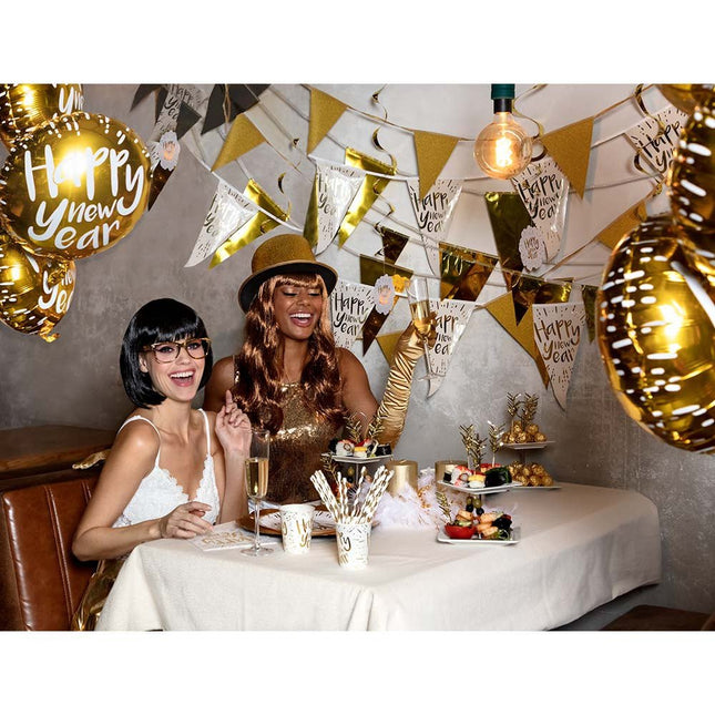 Gouden Slinger Glitter Papier 6m van Boland koop je bij Partywinkel