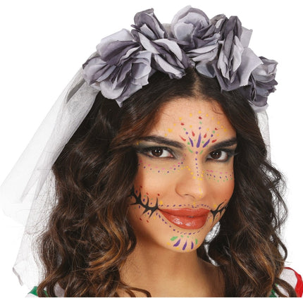 Halloween Haarband Grijs Sluier En Bloemen van Fiestas Guirca koop je bij Partywinkel