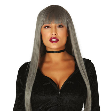 Halloween Pruik Lang Haar Pony Grijs van Fiestas Guirca koop je bij Partywinkel