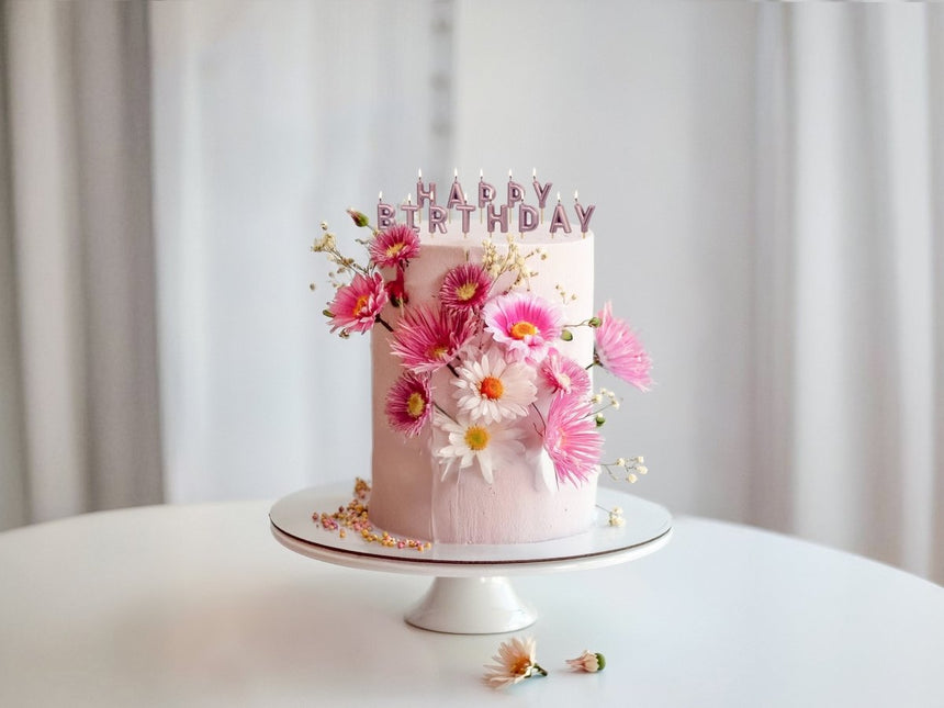 Happy Birthday Kaarsen Roze 7cm van Partydeco koop je bij Partywinkel