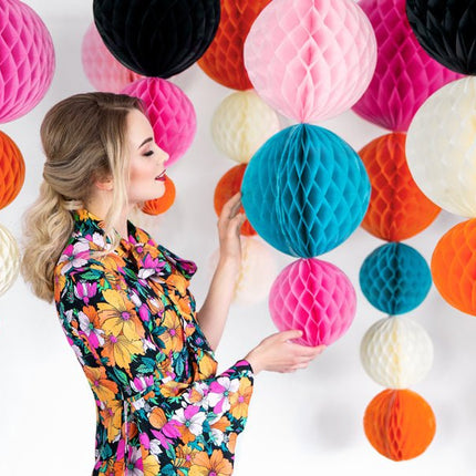 Honeycomb Bal Zwart 30cm van Partydeco koop je bij Partywinkel