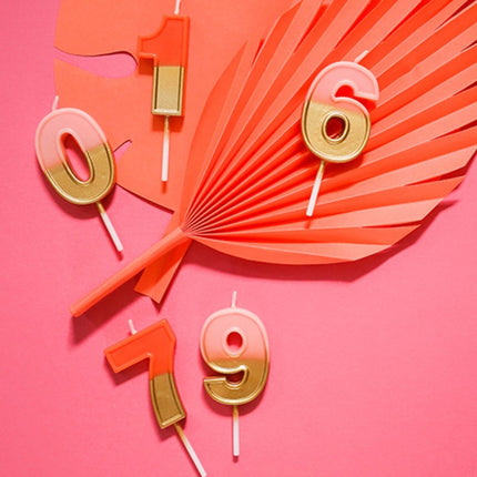 Kaars 0 Jaar Retro Roze 5cm van Folat koop je bij Partywinkel