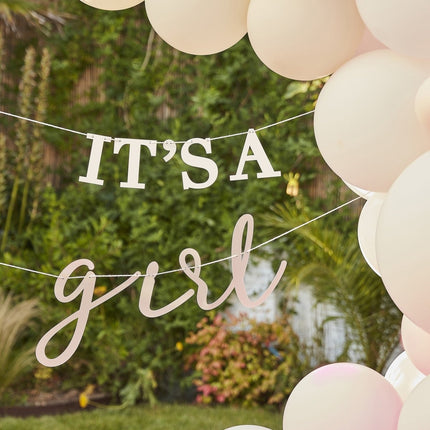 Letterslinger It'S A Girl 50cm van Ginger Ray koop je bij Partywinkel