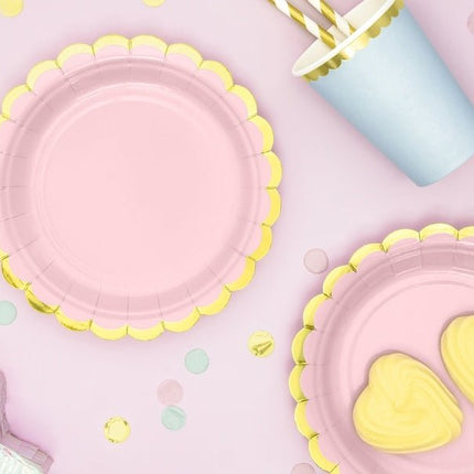 Lichtroze Bordjes Karton Goud 18cm 6st van Partydeco koop je bij Partywinkel