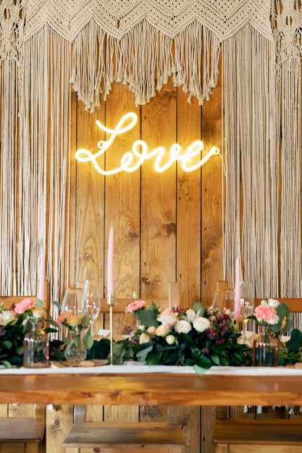 Love Neon Lamp 61cm van Partydeco koop je bij Partywinkel