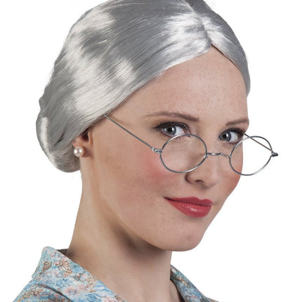 Oma Pruik van Boland koop je bij Partywinkel