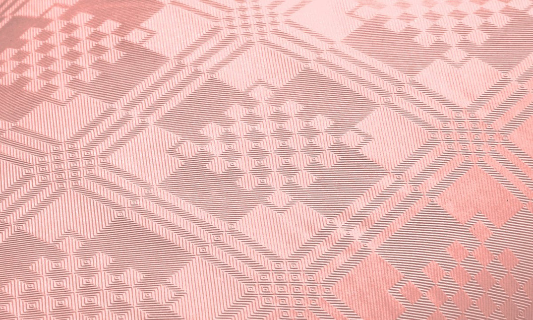 Papieren Tafelkleed Roze 8m van WeFiesta koop je bij Partywinkel