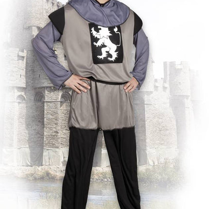 Ridderpak M van Boland koop je bij Partywinkel